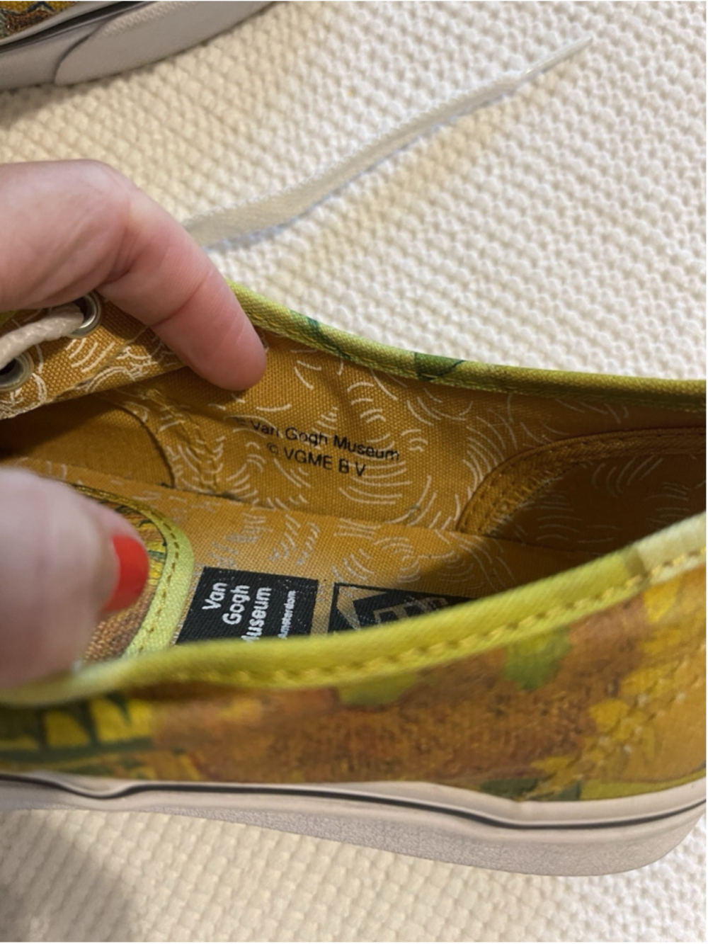 Vincent Van Gogh Museum x Vans Sunflowers Sneakers Shoes Amsterdam 7 - Picture 6 of 8